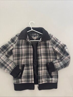 Women Tommy Hilfiger Black & Gray Plaid Zip-Up Jacket